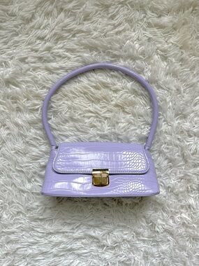 SHEIN Lilac Croc-Embossed Shoulder Bag with Gold Clasp
